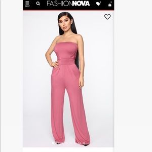Fashion Nova jumpsuit (L) Brand spanking NEW!